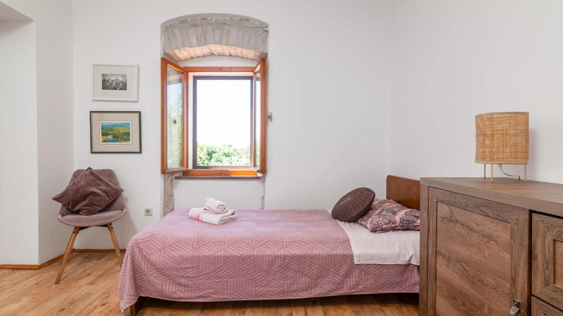 Family Friendly Apartments With A Swimming Pool Krnica, Marcana - 3029  Krnica